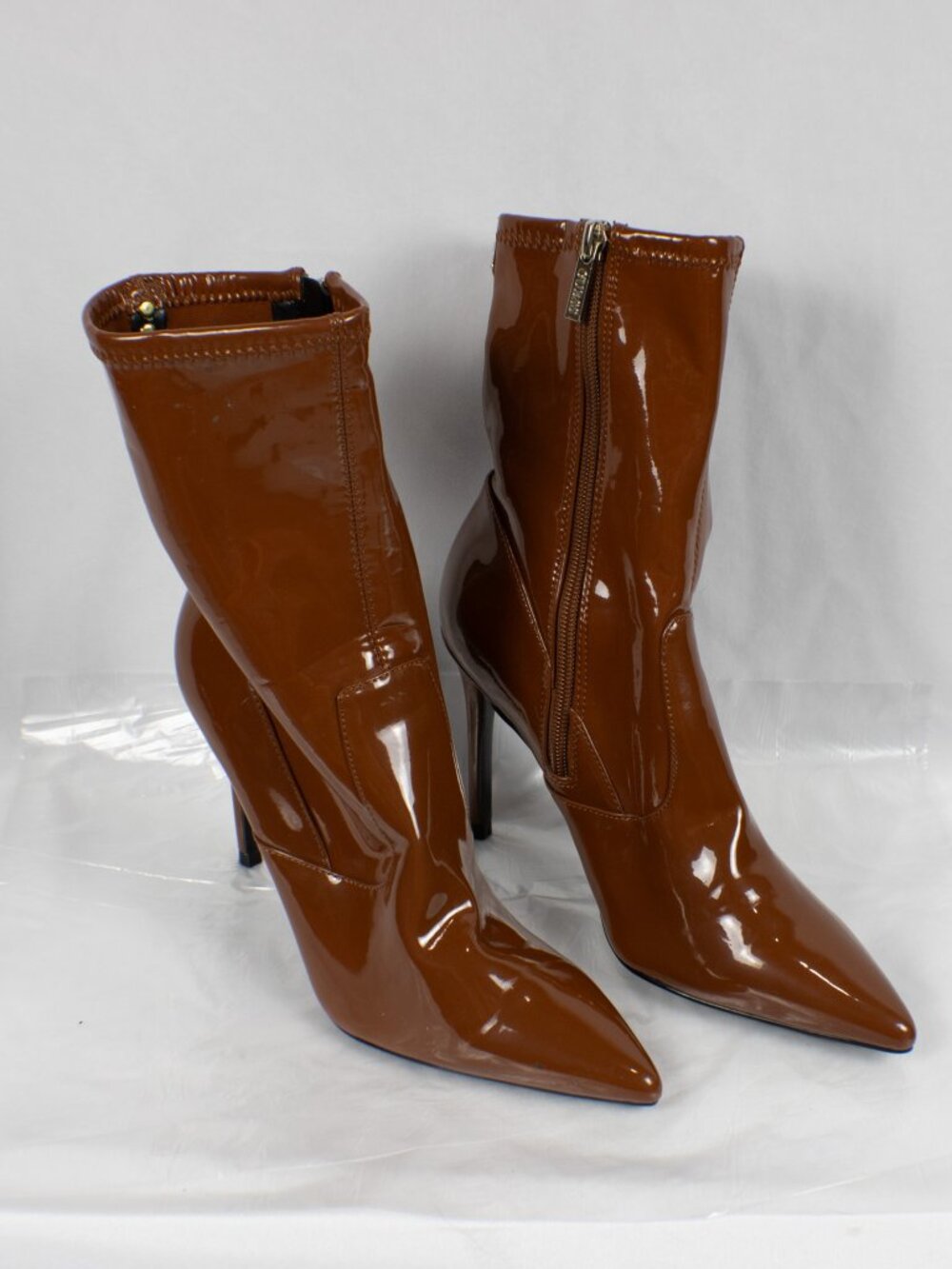 GUESS Frita Stretch Dress Booties Caramel Patent Stiletto Ankle Boots Size 6M